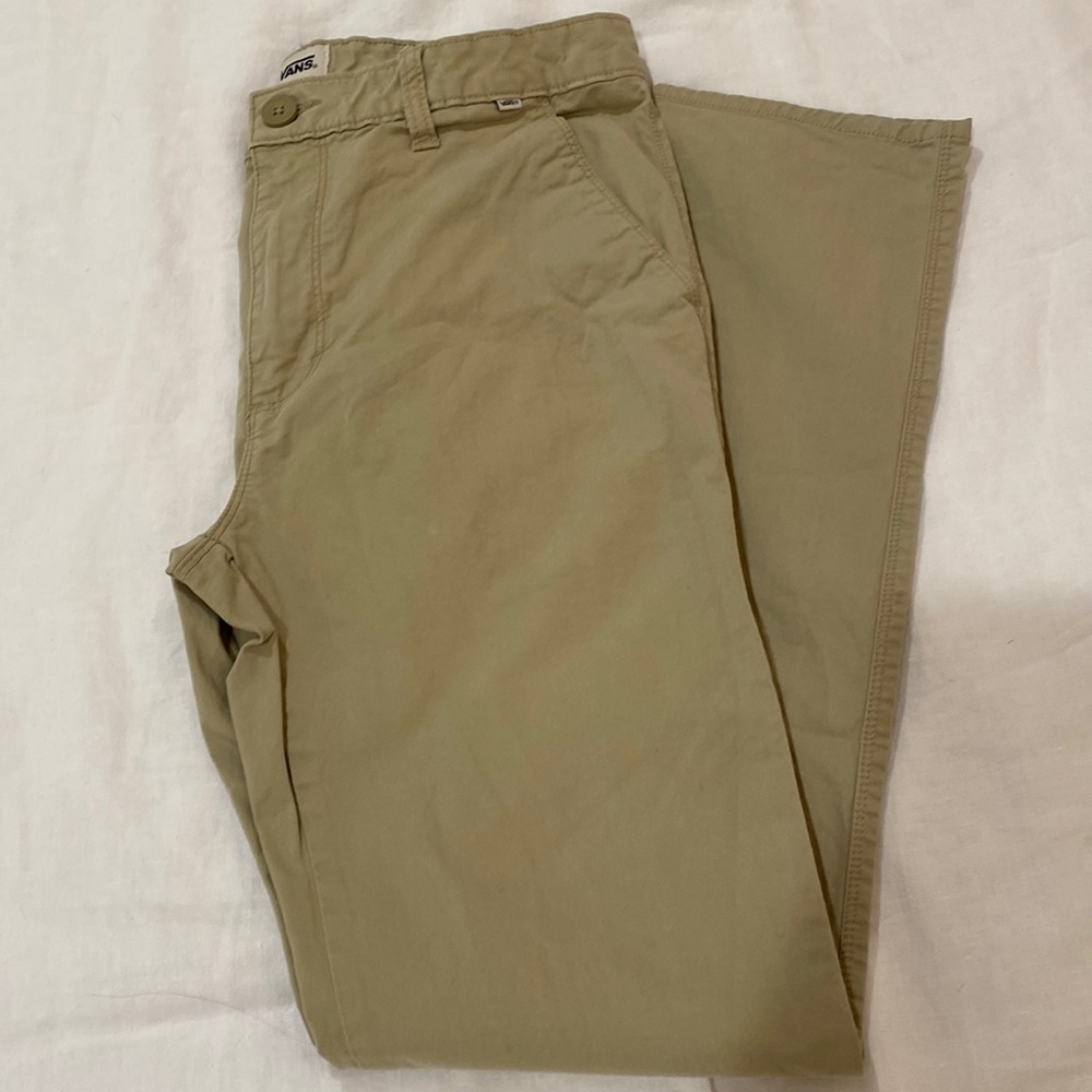 VANS Flat front Khaki Pants